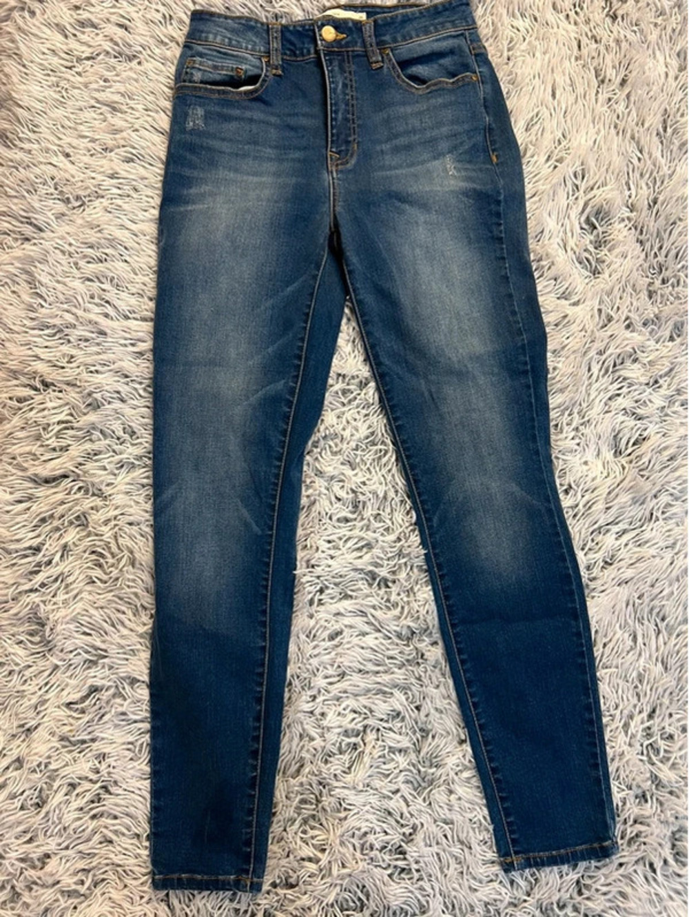 tgla Women’s Mid-Rise Skinny Jeans Medium Wash Size 28 (US 8)